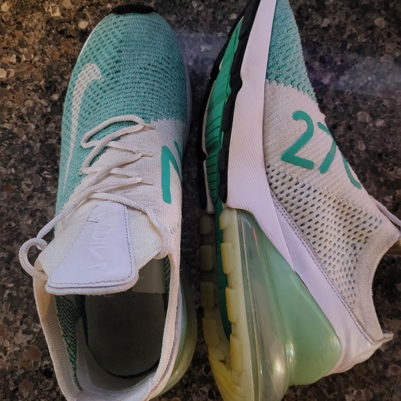 Nike Shoes - Picture 2 of 2